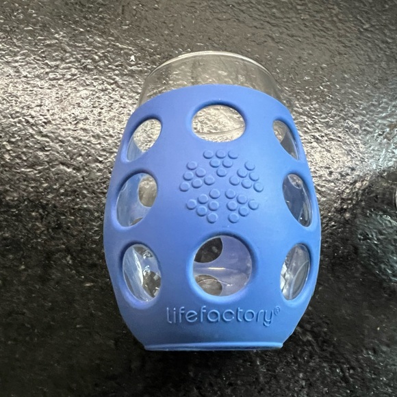 Lifefactory Blue Wine Glasses – Set of 2 – Short Style - Picture 4 of 6